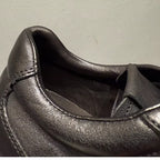 Men's boots combine both fashionable and retro styles, and they are also casual and sporty shoes.