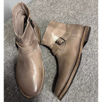 Handmade leather casual lace-up ankle boots for men. Genuine leather sole. Adjustable straps.