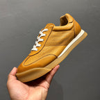 Classic fashion suits. Breathable running board-style men's shoes. Casual style sports shoes.