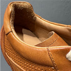 Men's leather sports shoes, featuring a breathable mesh design, with a classic yet fashionable style