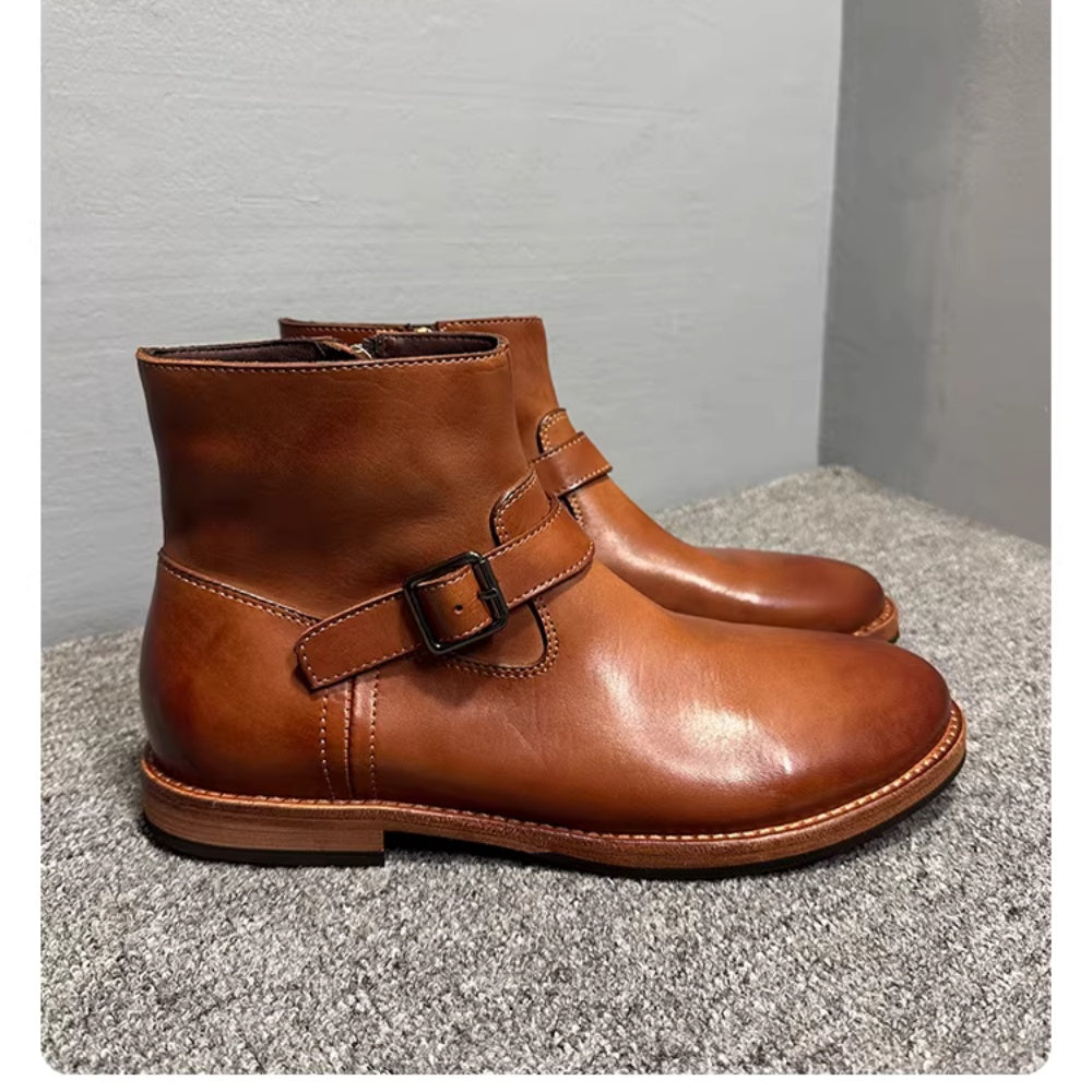 Handmade leather casual lace-up ankle boots for men. Genuine leather sole. Adjustable straps.