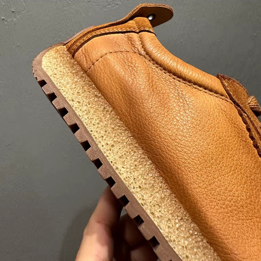 New style soft-soled soft-leather comfortable handmade street casual shoes, Deqin brand shoes