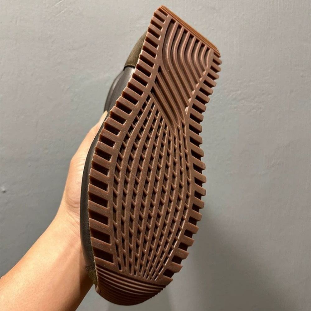 Handmade cowhide high-top shoes - Comfortable retro sports shoes - Fashionable casual sports shoes