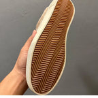 Retro original genuine leather breathable thick-soled high-heeled men's shoes, with a casual style.