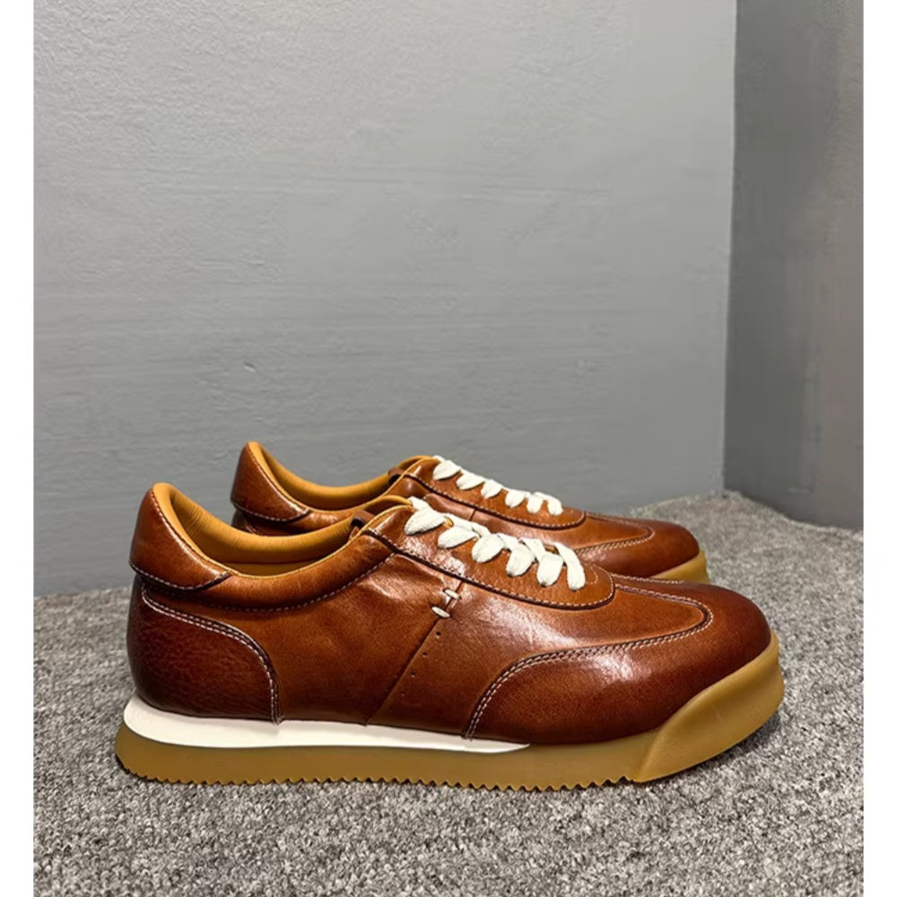 Men's retro leather training shoes, in a sports shoe style, with a retro and lightweight design