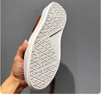 A new trendy casual shoe in a retro style, featuring lightweight and sturdy height-increasing features