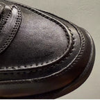 Men's boots combine both fashionable and retro styles, and they are also casual and sporty shoes.