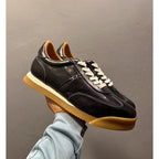 Men's retro leather training shoes, in a sports shoe style, with a retro and lightweight design