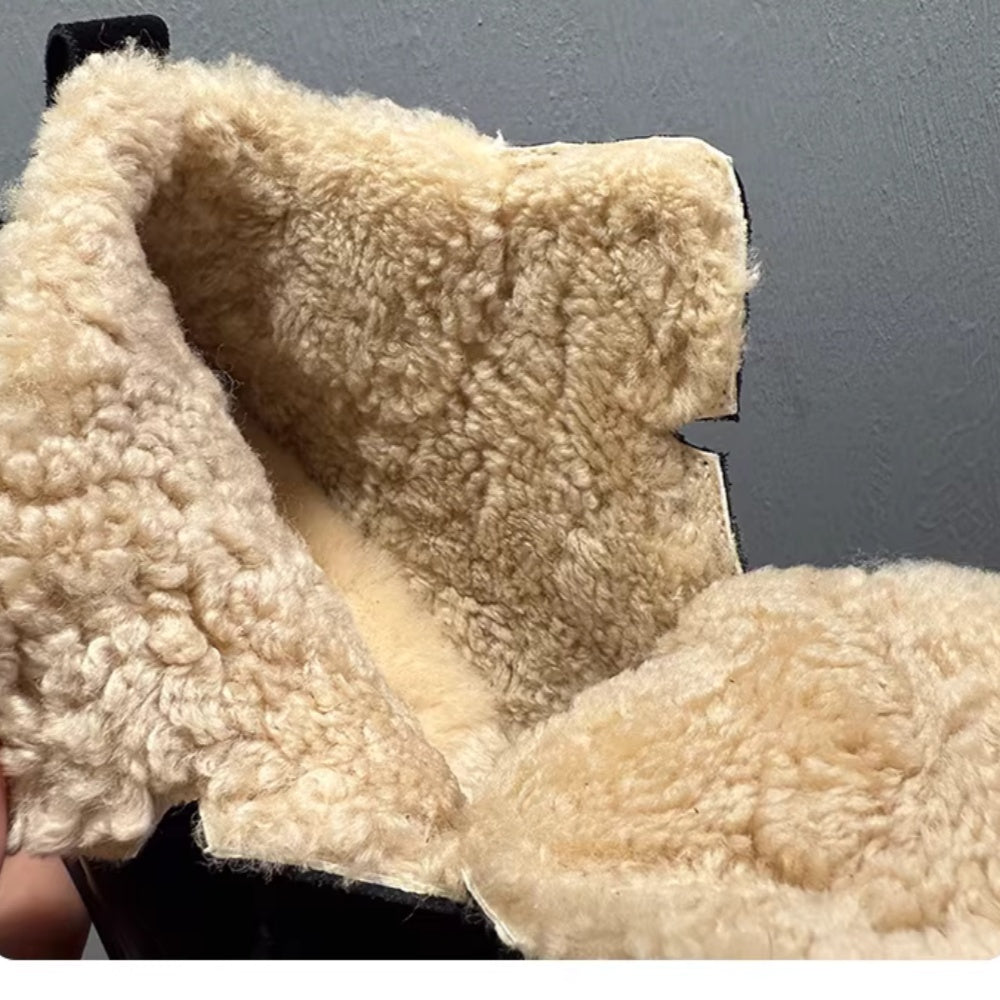 Men's casual wool leather high-top shoes, with soft soles. Winter double-stitched short boots.