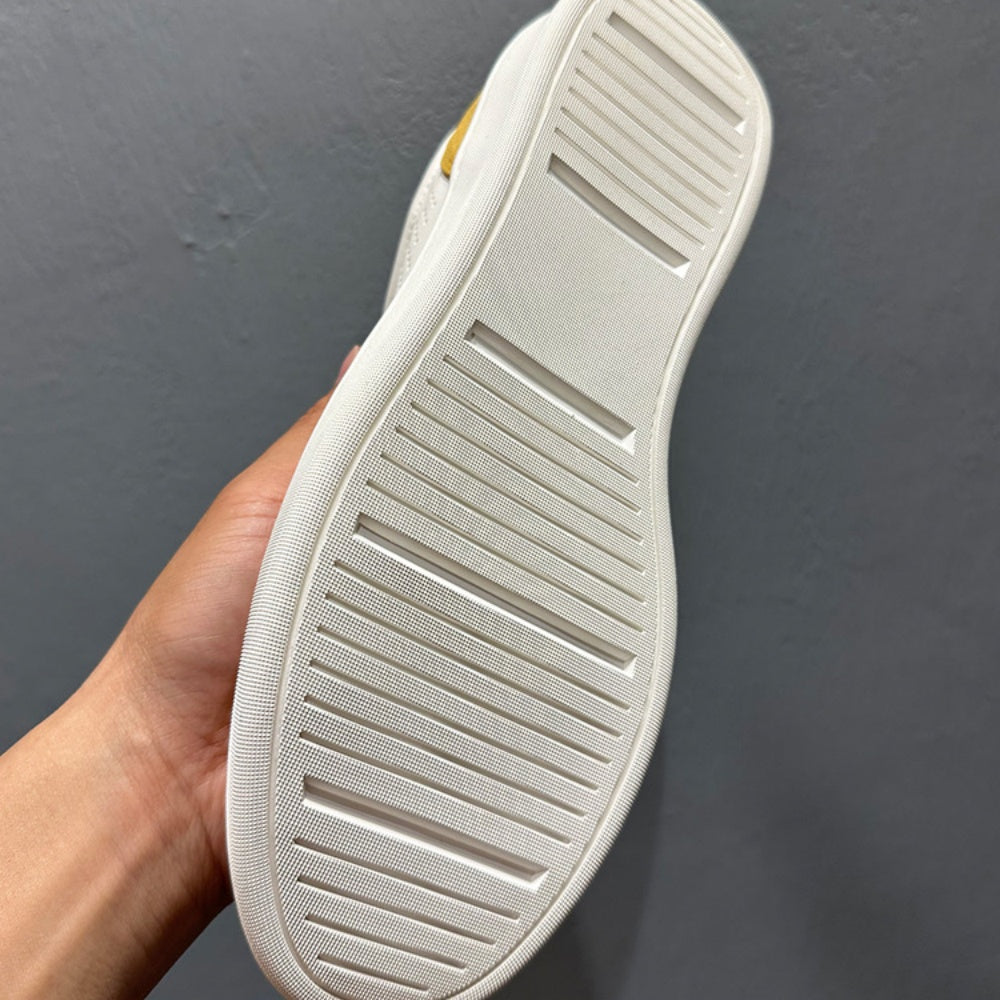 Men's classic leather sports shoes - featuring a breathable porous design and retro Deke style