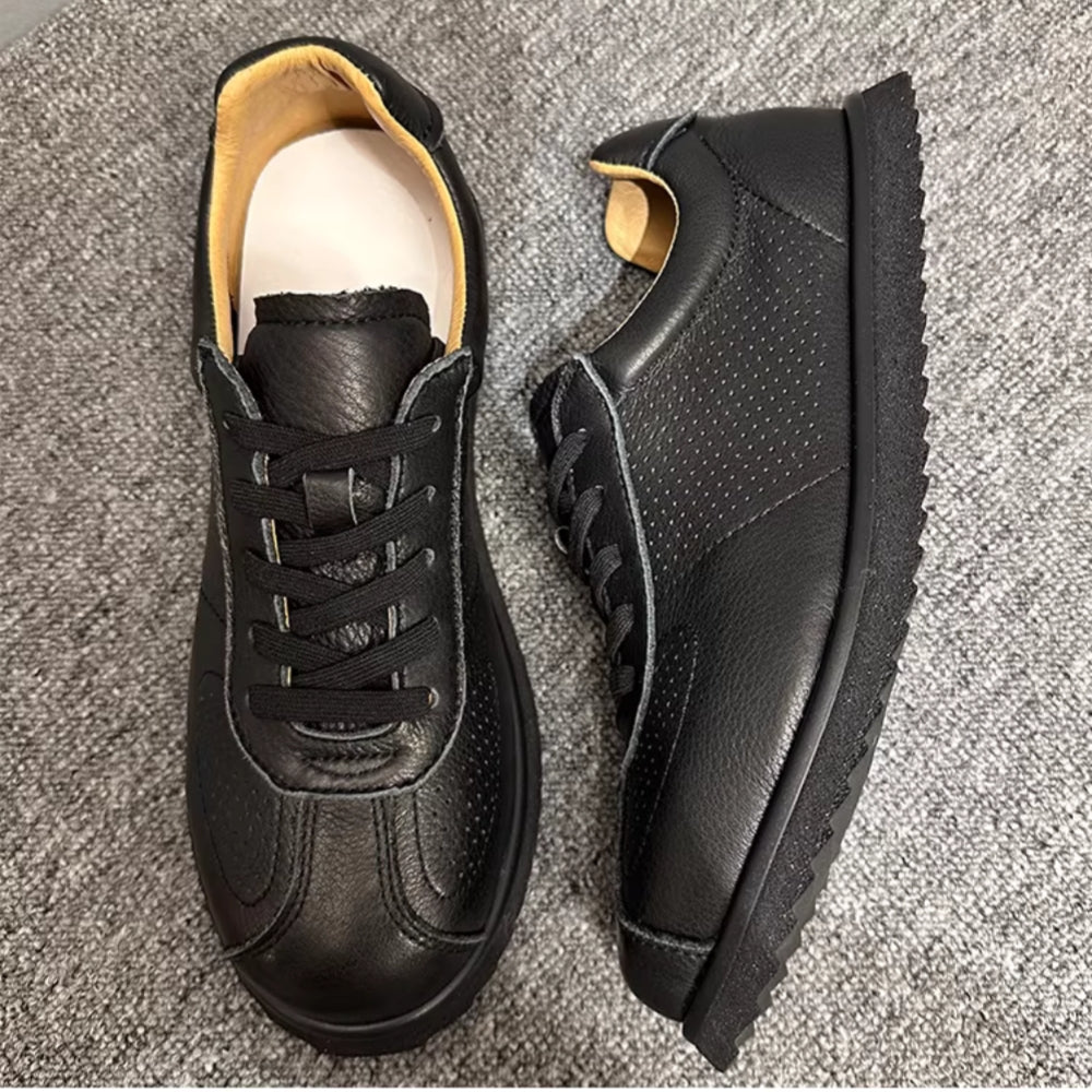 Leather hollowed-out breathable casual sneakers, retro-style perforated soft leather sports shoes