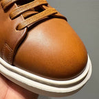 A new trendy casual shoe in a retro style, featuring lightweight and sturdy height-increasing features