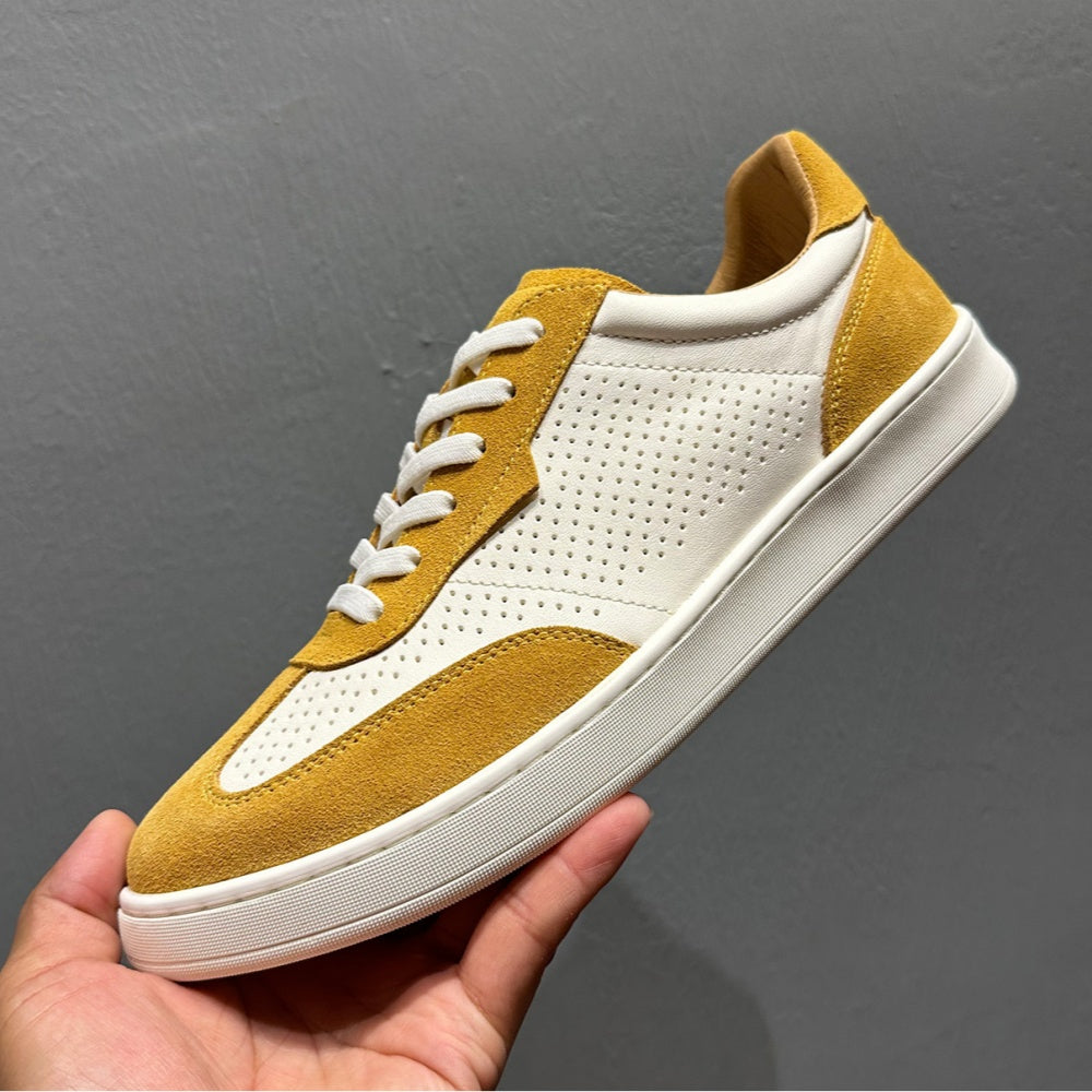 Men's classic leather sports shoes - featuring a breathable porous design and retro Deke style