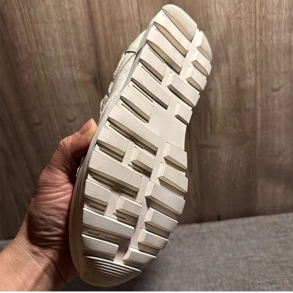 New vintage leather shoes with a thick sole and an elastic surface, they are fashionable sports shoes.