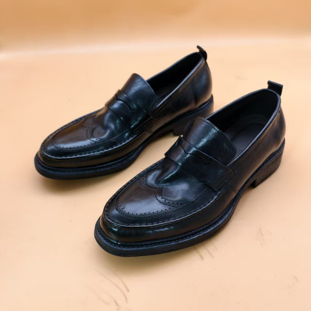 My men's business leather shoes feature a soft leather upper and come in various stylish designs.