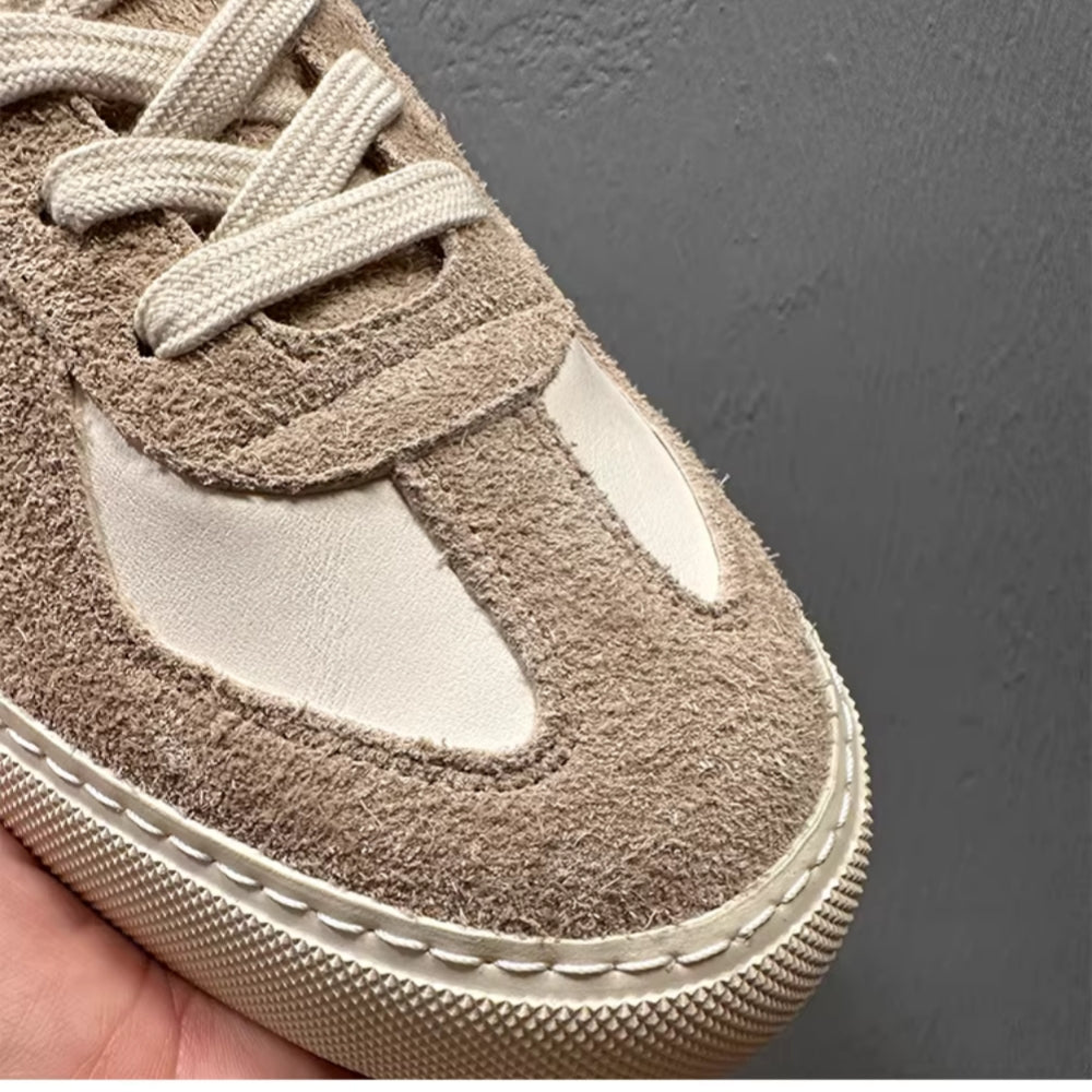 Retro original genuine leather breathable thick-soled high-heeled men's shoes, with a casual style.