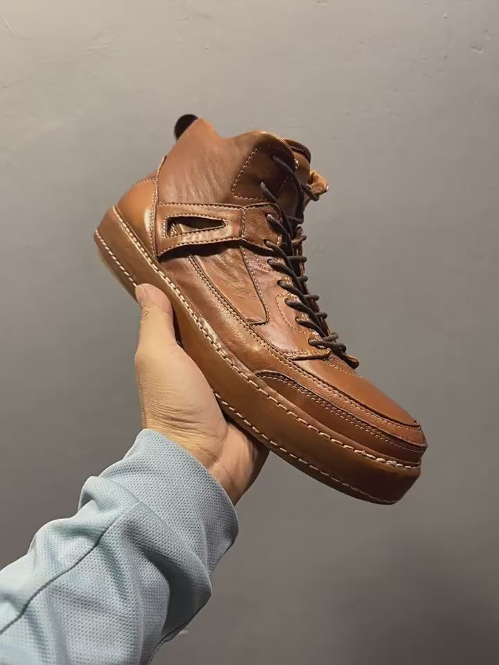 High-end genuine leather high-top men's shoes, retro thick-soled work boots, handcrafted men's boots