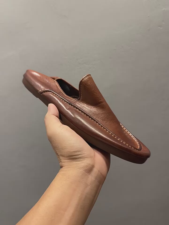 QHCCID Handmade Horsehide Loafers for Men Retro Casual Shoes Lazy Shoes Loafers New Style men’s shoes