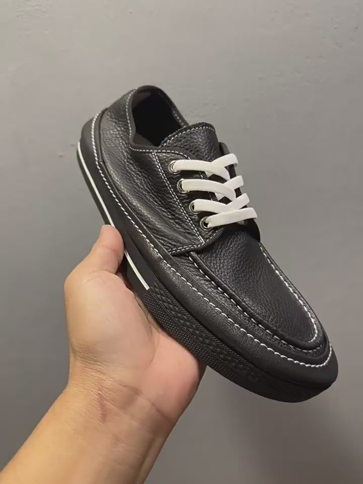 Leather casual men's shoes, suitable for both work occasions and outdoor use. Black canvas men's shoes.